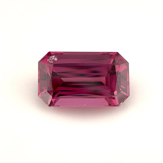 PG-130-79-MWX Rhodolite Garnet 5.7 x 9.5 MM Emerald