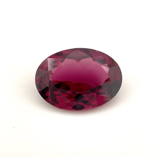PG-156-170-WO Rhodolite Garnet 9.1 x 12.3 MM Oval