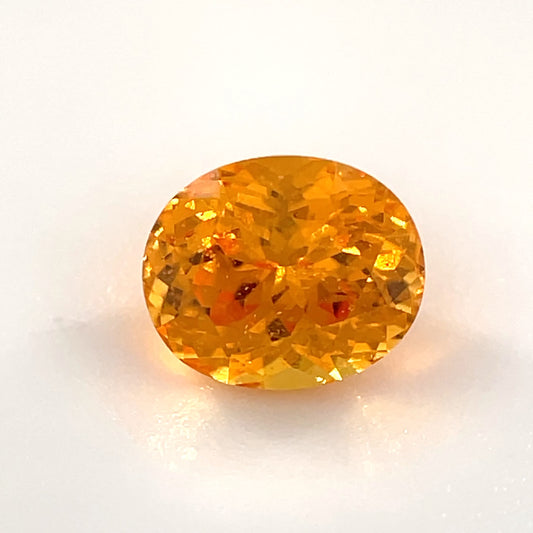 PG-301-1-2 Spessartite 5.1 x 6.1 MM Oval 1.03cts