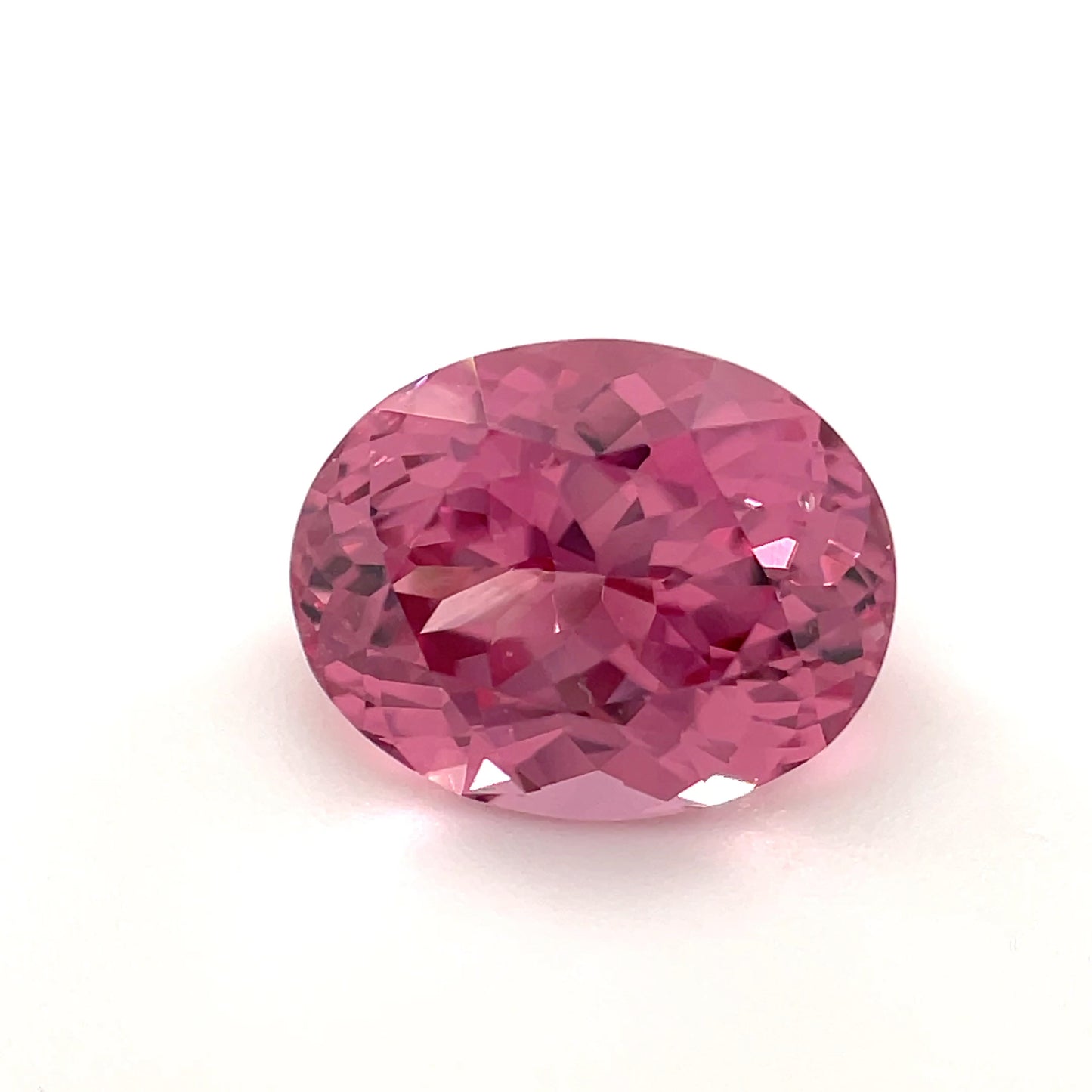 PG-318-8-34 Mahenge Malaya Garnet 7.7 x 9.6 MM Oval 3.41cts