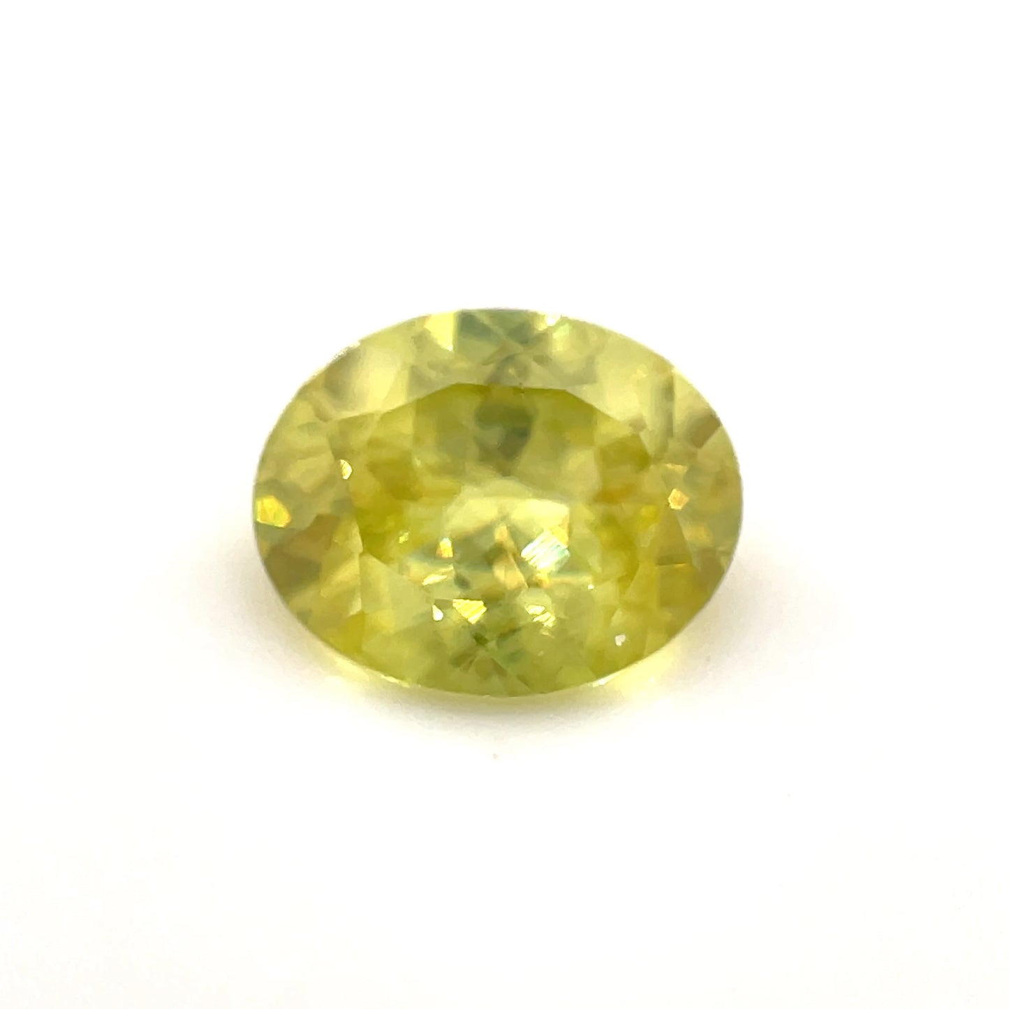 PG-I609-107-WO Zimbabwe Sphene 8.2 x 10.1 MM Oval 2.9cts