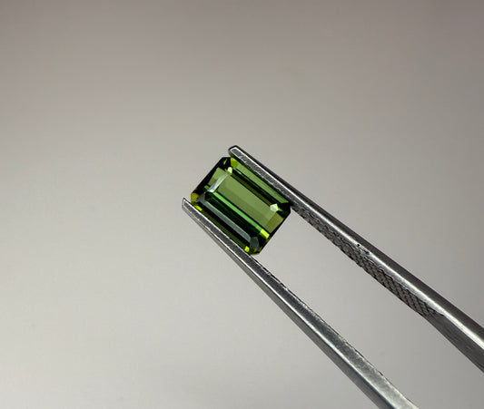 PG-JLN6-N1-15-JO Tourmaline 5 x 6.9 MM Emerald 1.15cts