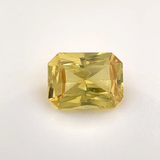 PG-KJ1-13-WO Ceylon Sapphire 5.6 x 7.4 MM Emerald