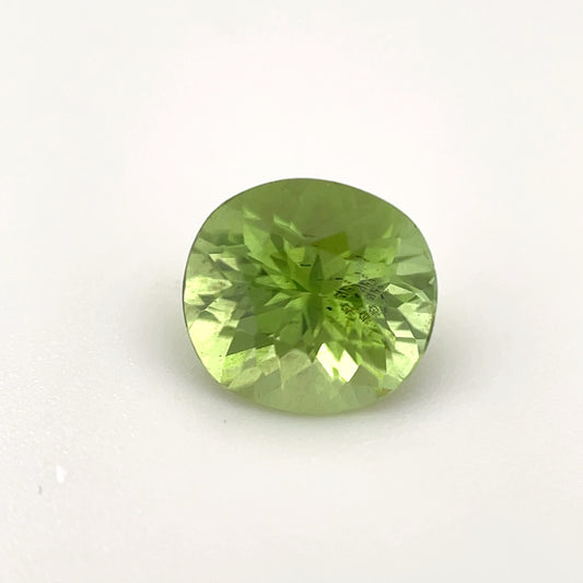 PG-LG5-33-VO Burmese Peridot 7.7 x 8.4 MM Oval 2.37cts