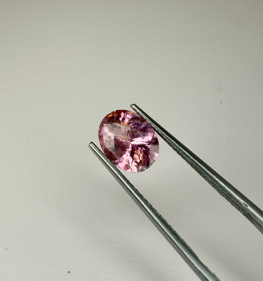 PG-TRBS-1-VO Tourmaline 7 x 9 MM Oval 2.05cts