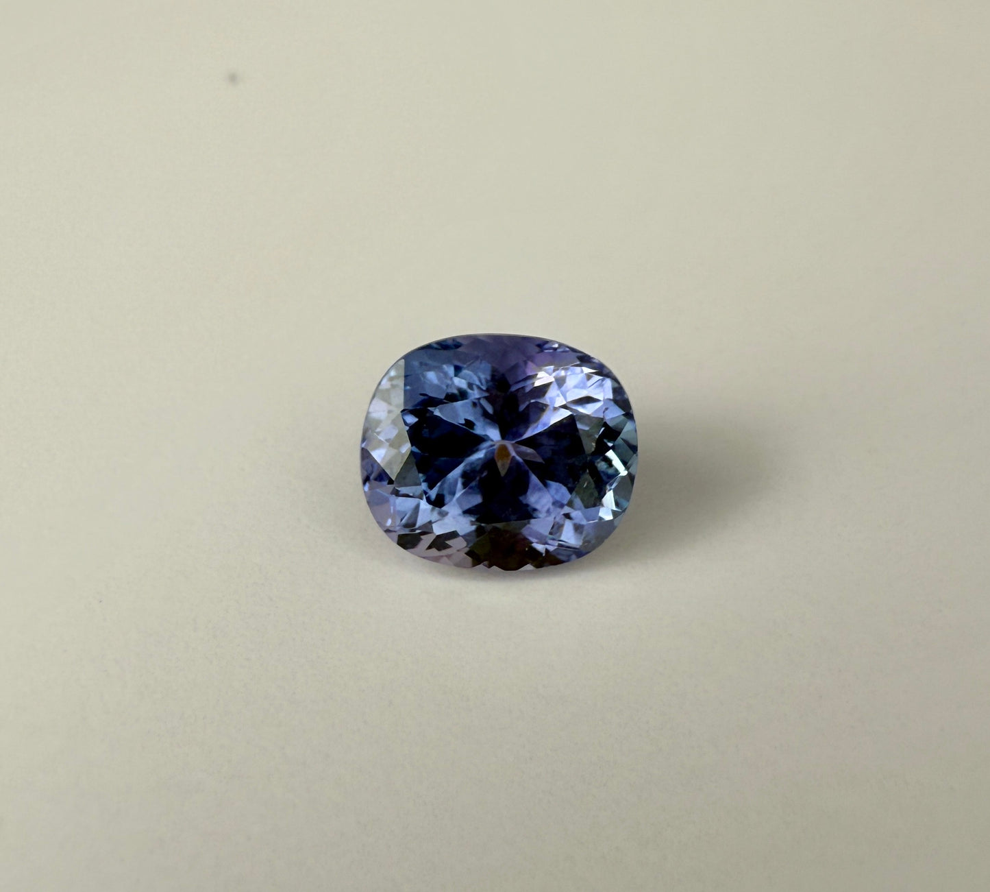 PG-1-59 Tanzanite 9.5 x 8.0 MM Cushion 3.09cts
