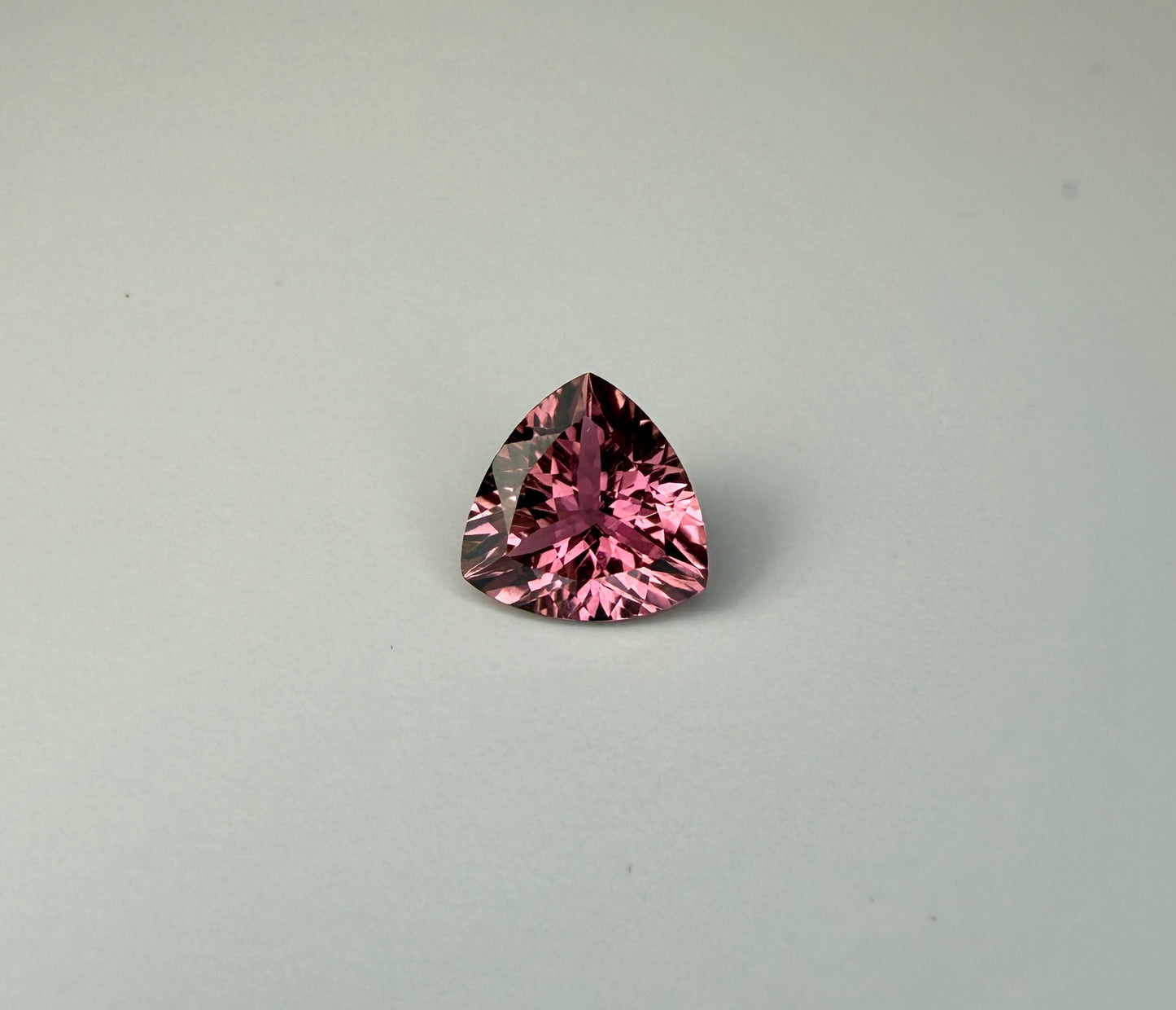 PG-102-39-VO Tourmaline 9.1 MM Trilliant 2.27cts
