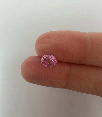 PG-107-7-3 Mahenge Spinel 5.4 x 7.0 MM Oval 1.03cts