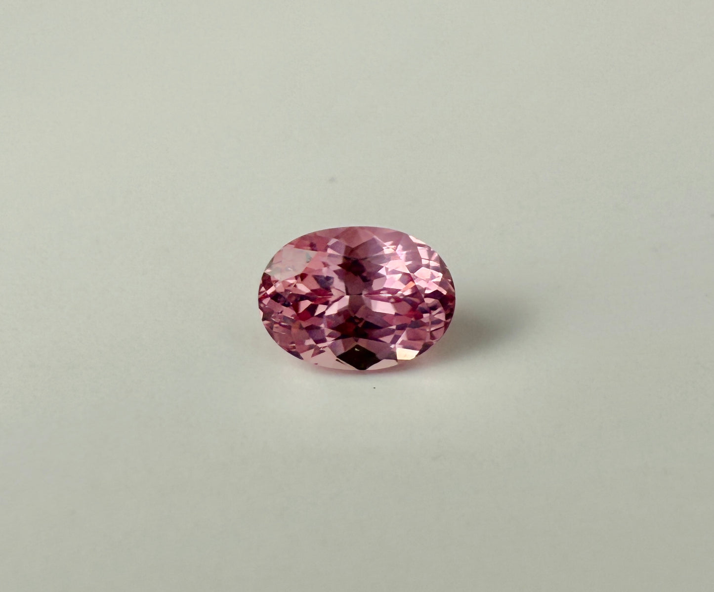 PG-107-80 Mahenge Spinel 5.2 X 7.4 MM Oval 1.12cts