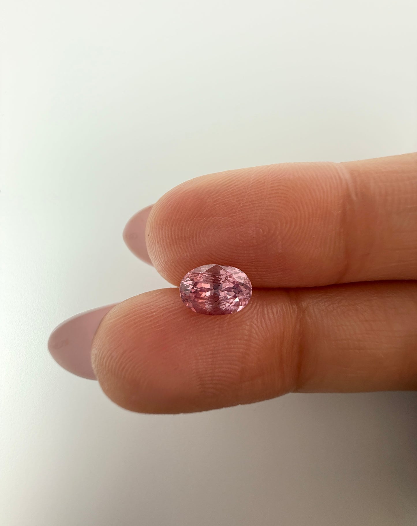 PG-107-80 Mahenge Spinel 5.2 X 7.4 MM Oval 1.12cts