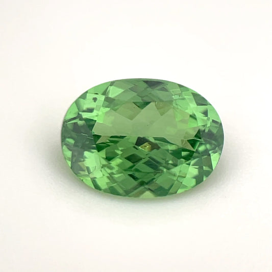 PG-12-10-16 Tsavorite 6.2 x 8.4 MM Oval