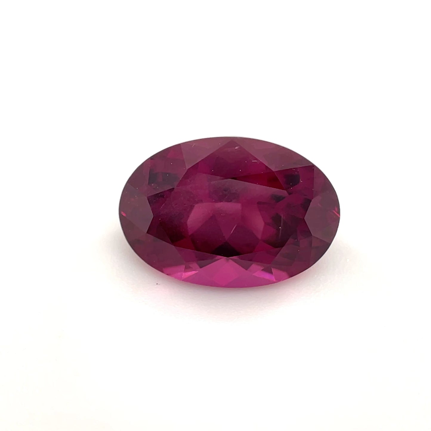 PG-121-35 Rhodolite Garnet 7.8 x 11.4 MM Oval 3.85cts