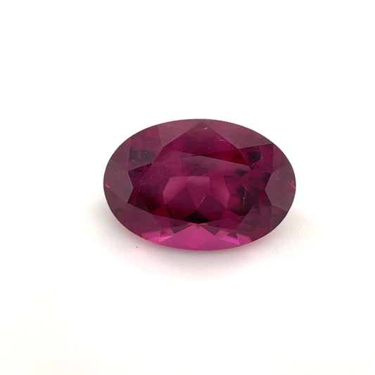 PG-121-35 Rhodolite Garnet 7.8 x 11.4 MM Oval 3.85cts