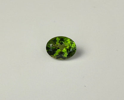 PG-124-8-MS Chrome Tourmaline 6.3 x 8.2 MM Oval 1.25cts