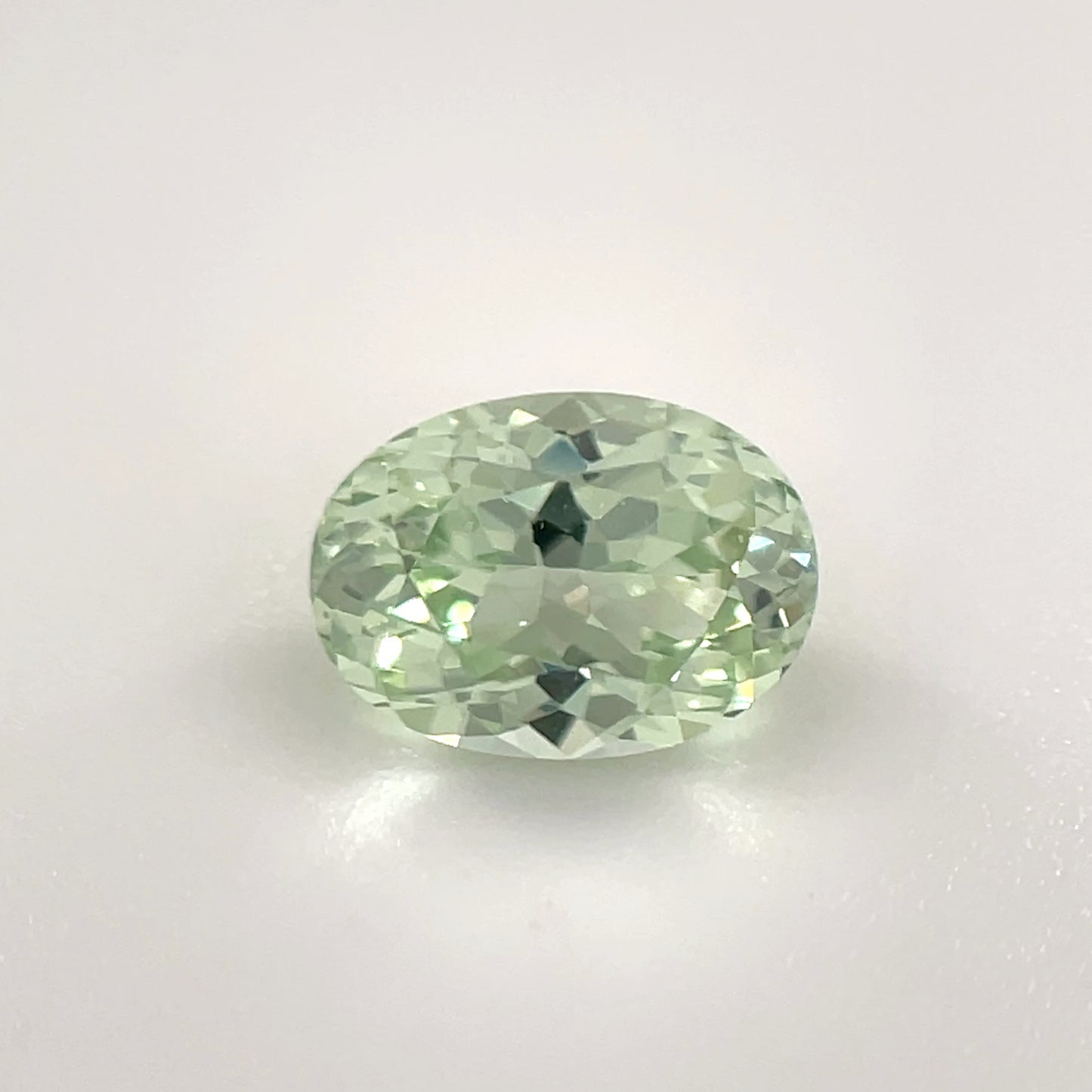 PG-150-49 Merelani Mint Garnet 5.2 x 7.1 MM Oval 1.05cts