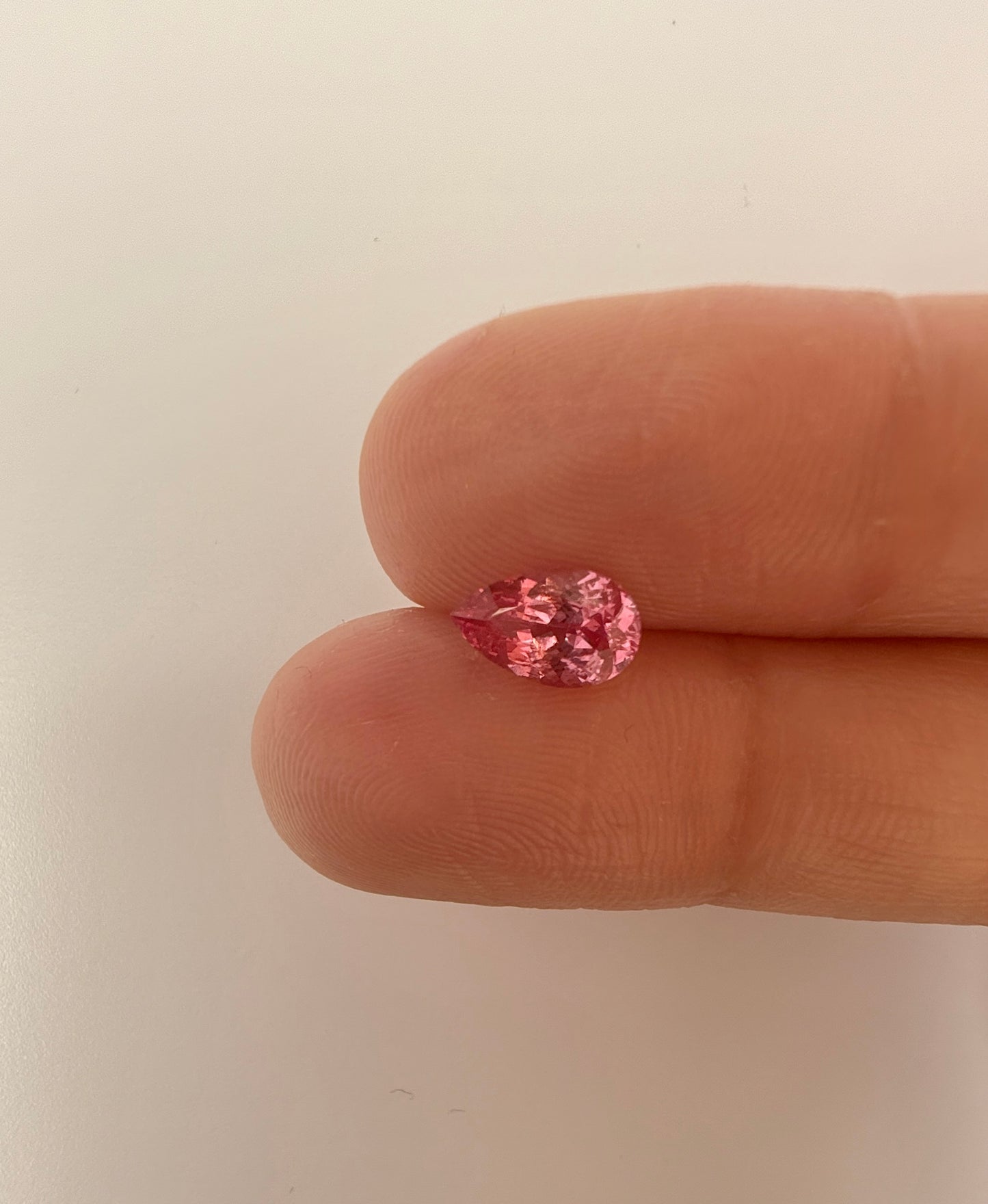 PG-152-44 Mahenge Spinel 4.9 x 8 MM Pear 1.0cts