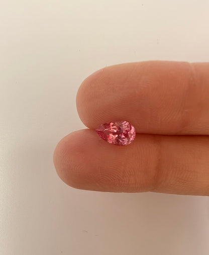 PG-152-44 Mahenge Spinel 4.9 x 8 MM Pear 1.0cts