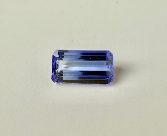 PG-16-110 Tanzanite 5.2 x 9.8 MM Rectangle 1.72cts