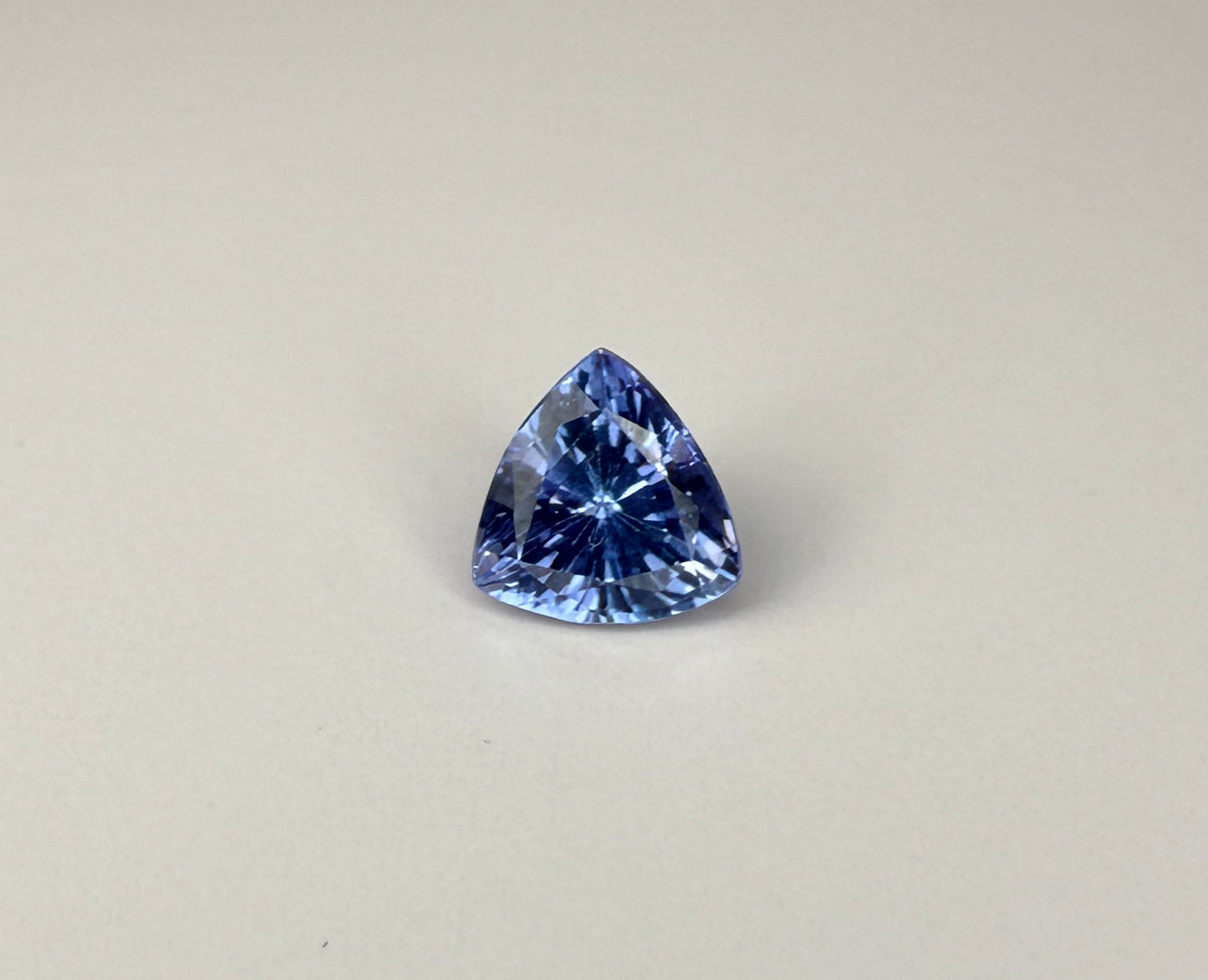 PG-16-26 Tanzanite 7.3 MM Trilliant 1.51cts