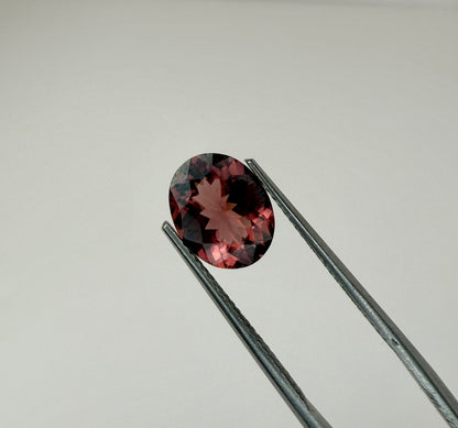 PG-173-71-VOX Tourmaline 8 x 10 MM Oval 2.25cts