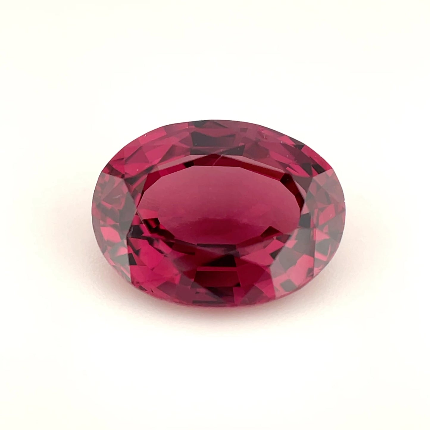PG-203-48-MV Rhodolite Garnet 8.8 x 11.9 MM Oval