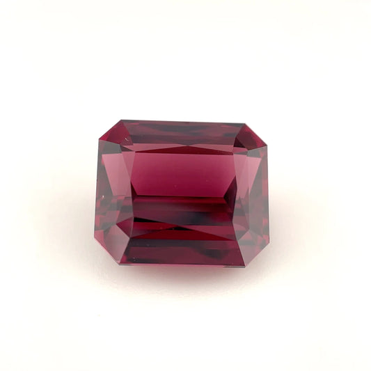 PG-203-51-MV Rhodolite Garnet 9.5 x 11 MM Emerald
