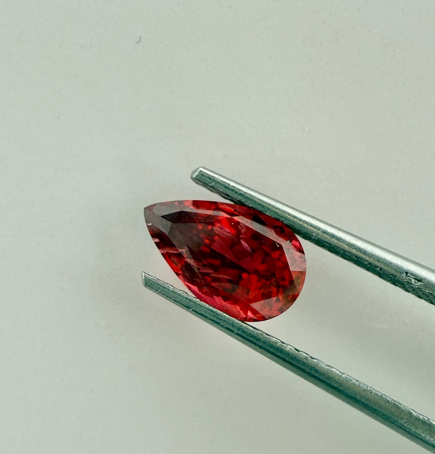 PG-209-2-1 Mahenge Spinel 5.7 x 9.2 MM Pear 1.62cts