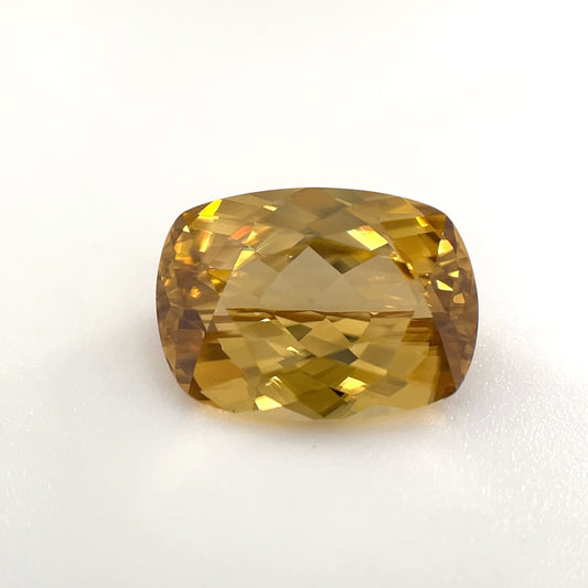 PG-209-40-3 Tanzanian Zircon 8.5 x 11.6 MM Cushion