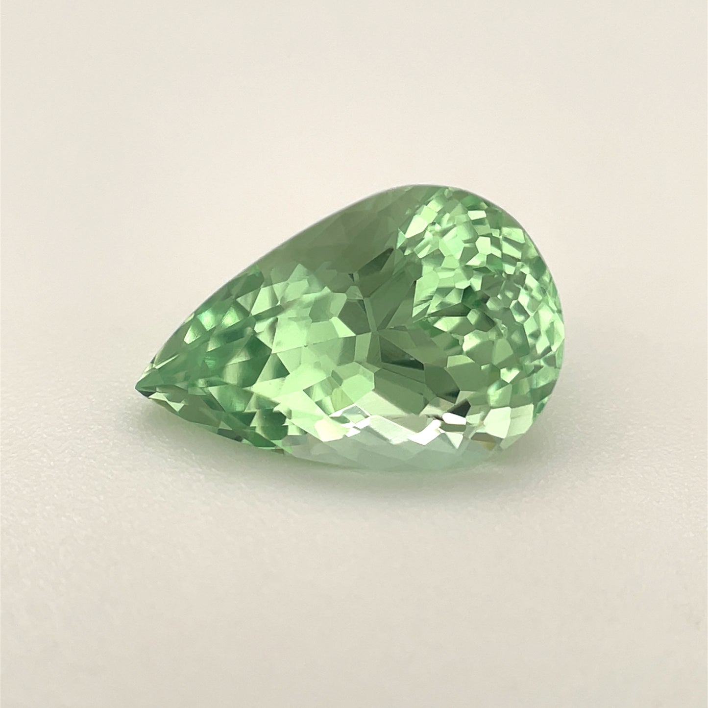 PG-24-17-5 Merelani Mint Garnet 7.8 x 11.9 MM Pear