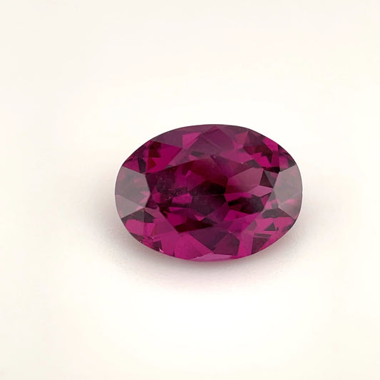 PG-243-245-MU Rhodolite Garnet 6.8 x 9.3 MM Oval
