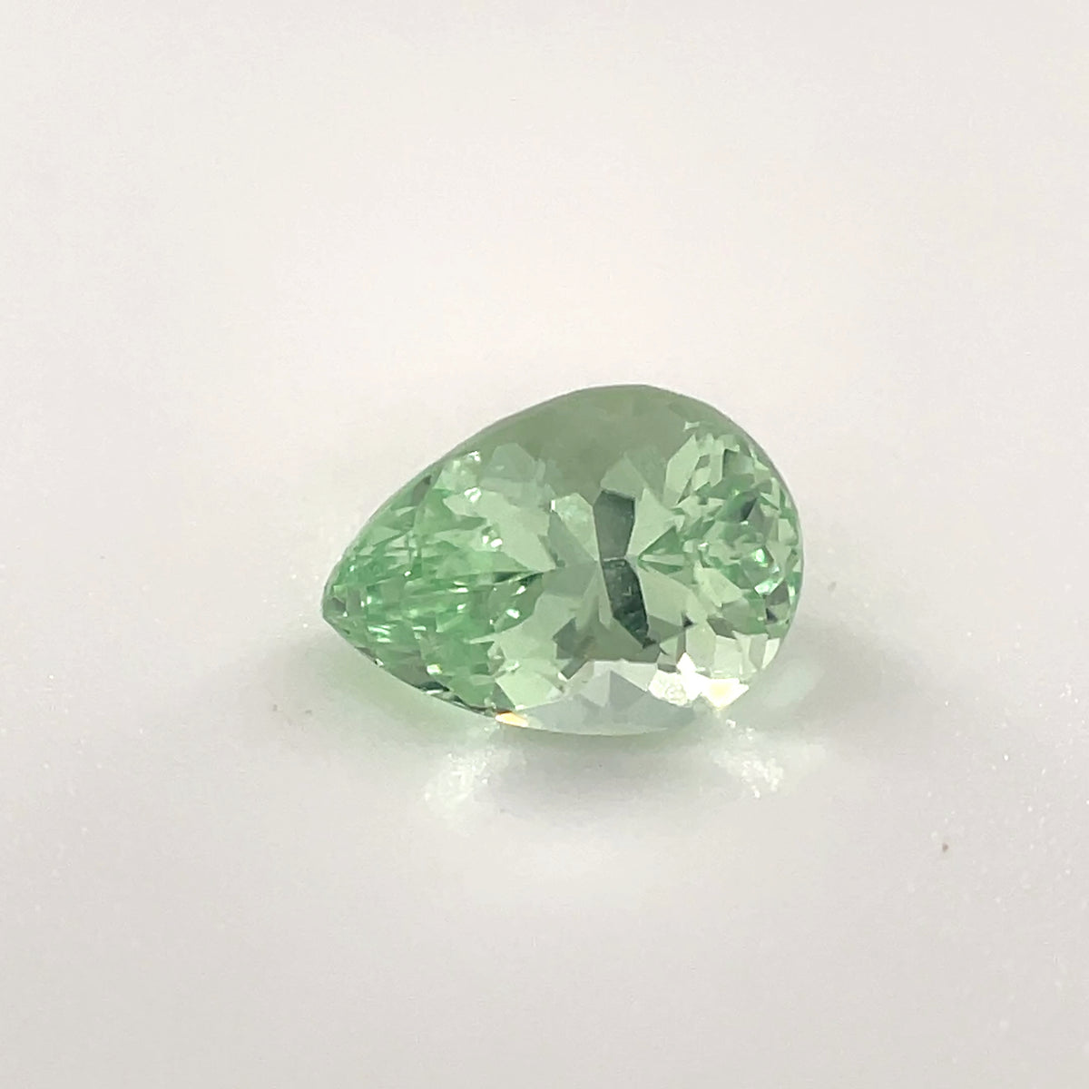PG-263-6-1 Merelani Mint Garnet 5.1 x 7 MM Pear 1.01cts