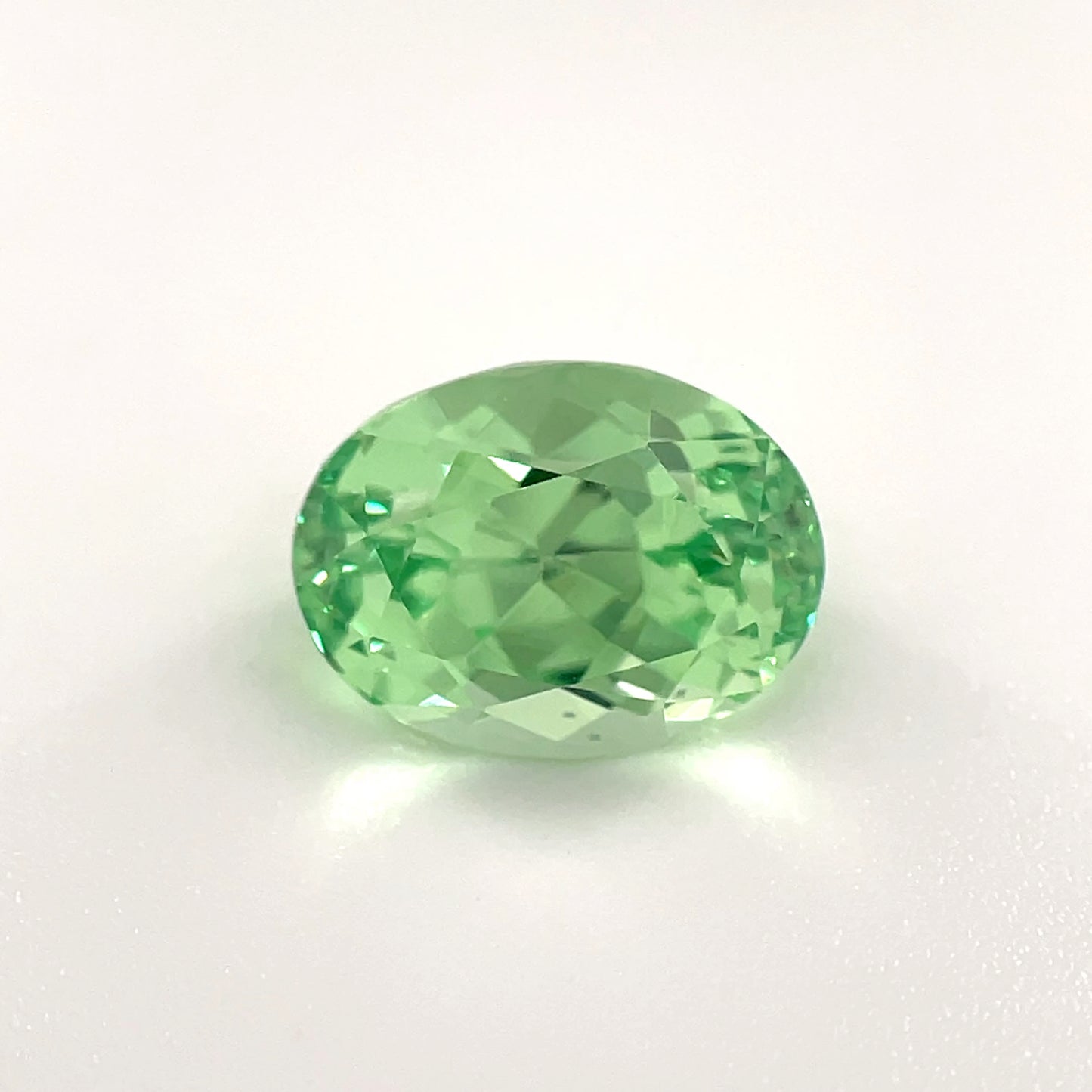 PG-273-20-1 Tsavorite 6.6 x 8.8 MM Oval 2.44cts