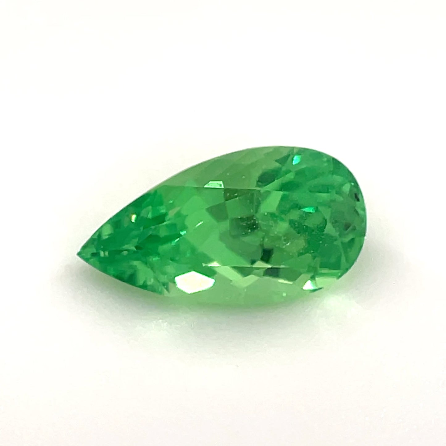 PG-274-6-2 Tsavorite 4.8 x 8.9 MM Pear 1.18cts