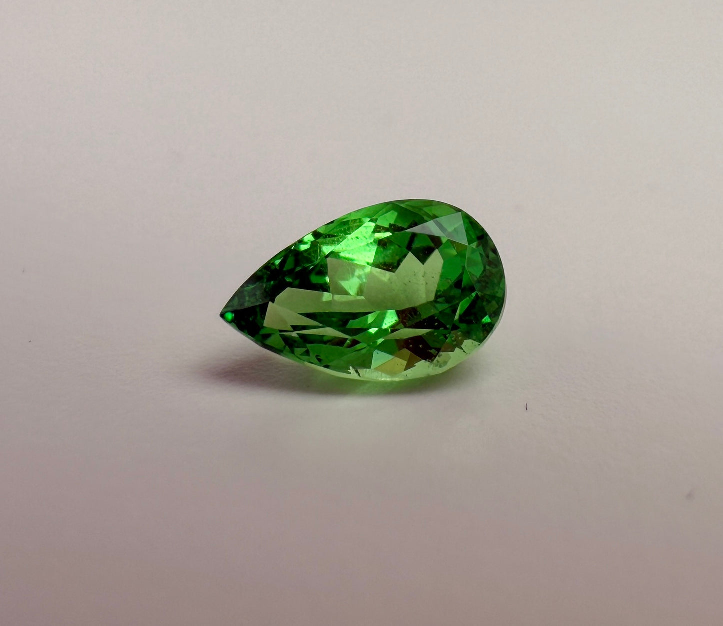PG-282-12-3 Tsavorite 5.6 x 8.8 MM Pear 1.56cts