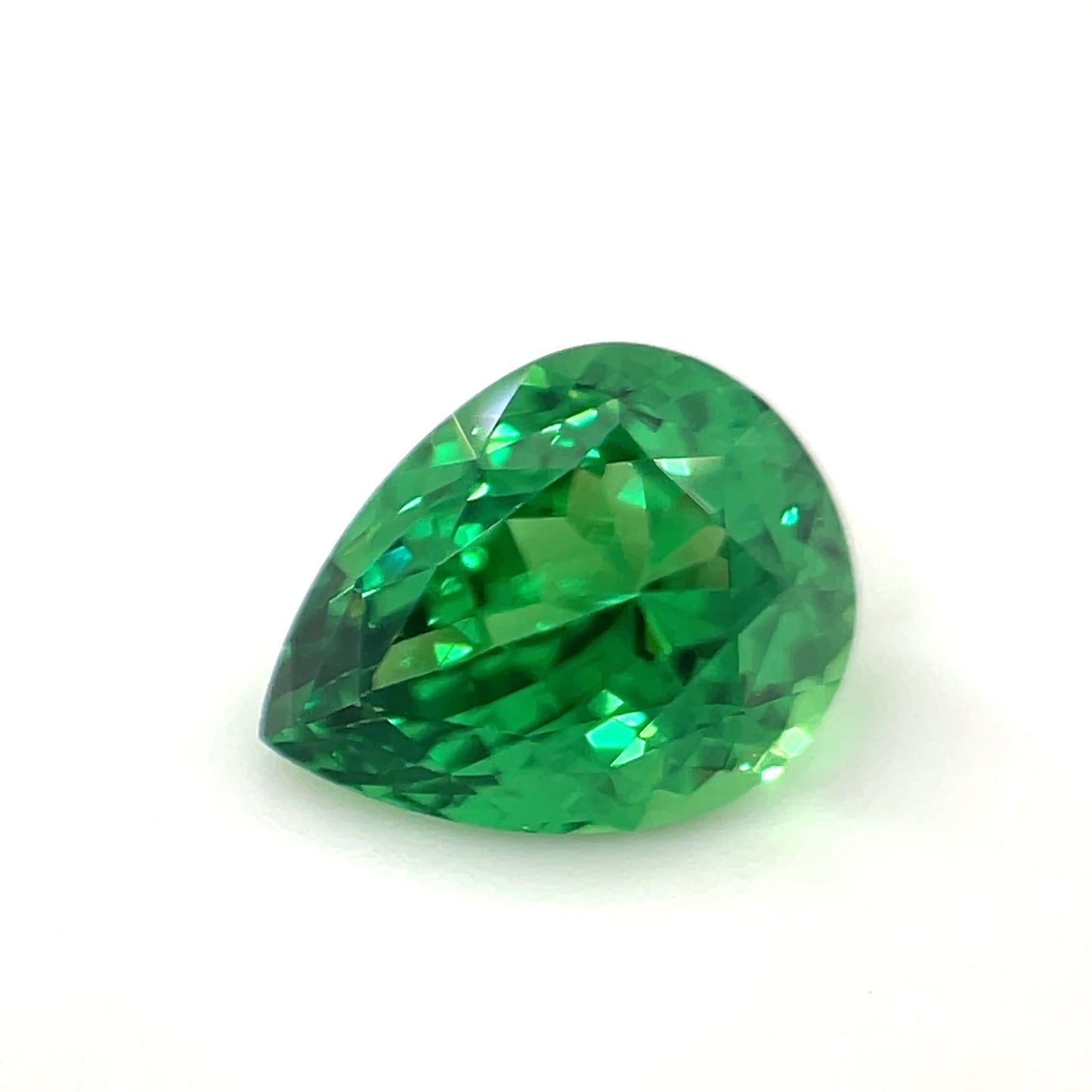 PG-292-55-1 Tsavorite 7.3 x 9.3 MM Pear 2.25cts