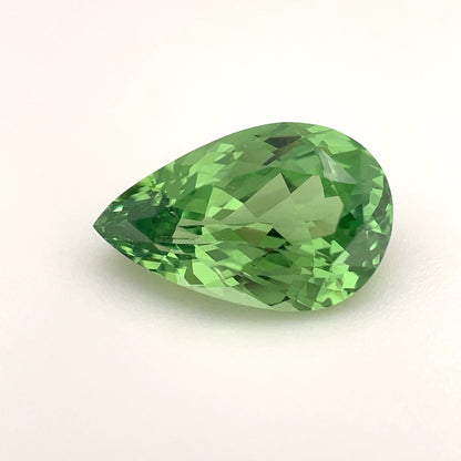 PG-292-60-1 Tsavorite 7 x 11.1 MM Pear
