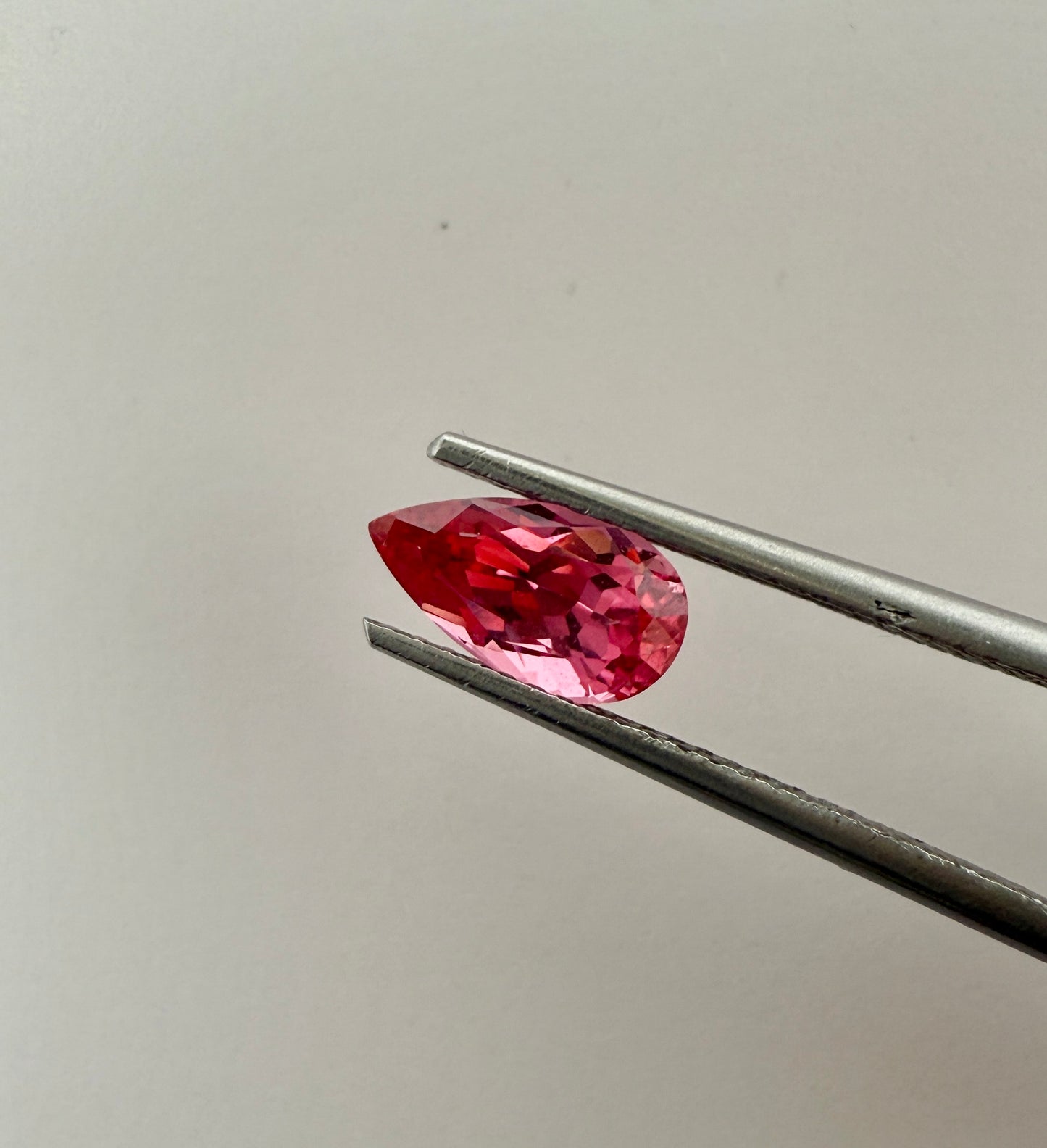 PG-292-9-2 Mahenge Spinel 4.8 x 8.6 MM Pear 1.09cts