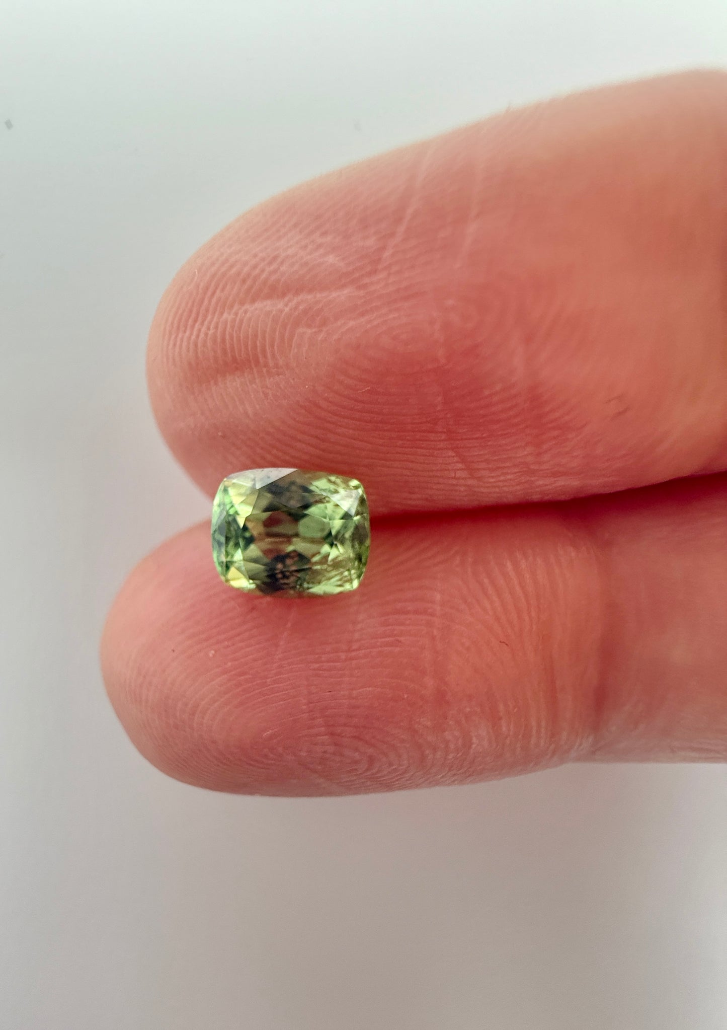 PG-294-1-3 Tsavorite 5.1 x 6.1 MM Cushion 1.01cts