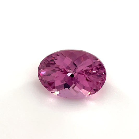 PG-296-26-MW Mahenge Malaya Garnet 6.2 x 8.6 MM Oval 2.07cts