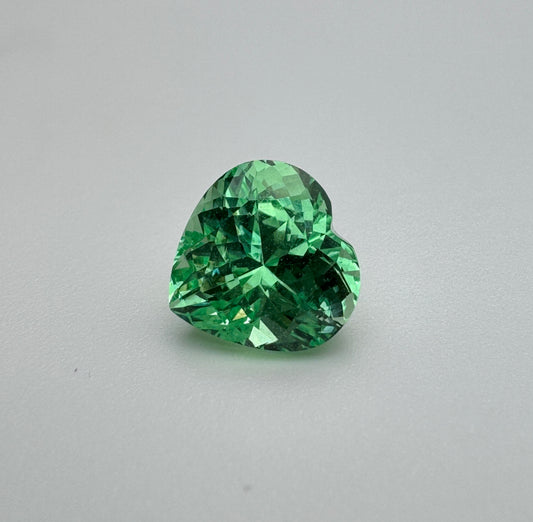 PG-296-97 Merelani Mint Garnet 7.0 x 7.0 MM Heart 1.53cts