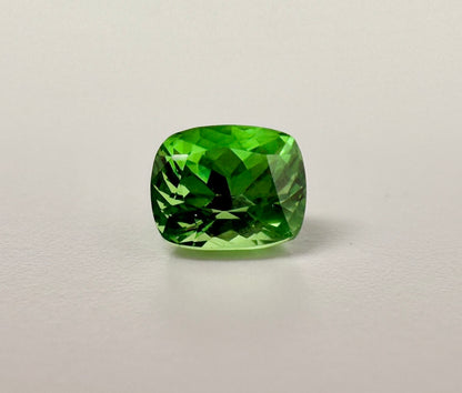 PG-297-50-1 Tsavorite 5.1 x 6.3 MM Cushion 1.42cts