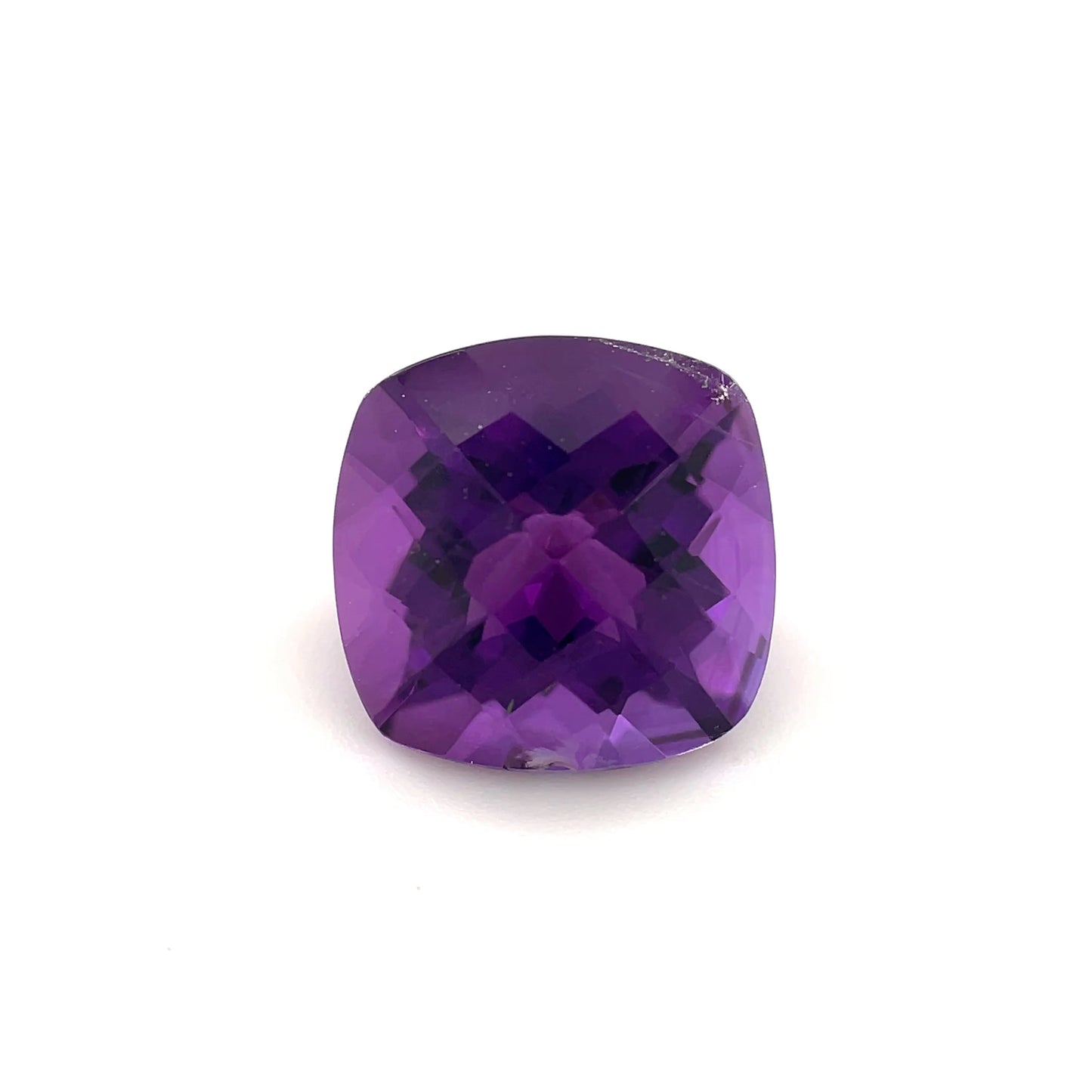 PG-298-27-MO Rwanda Amethyst 10.0 MM Cushion 4cts