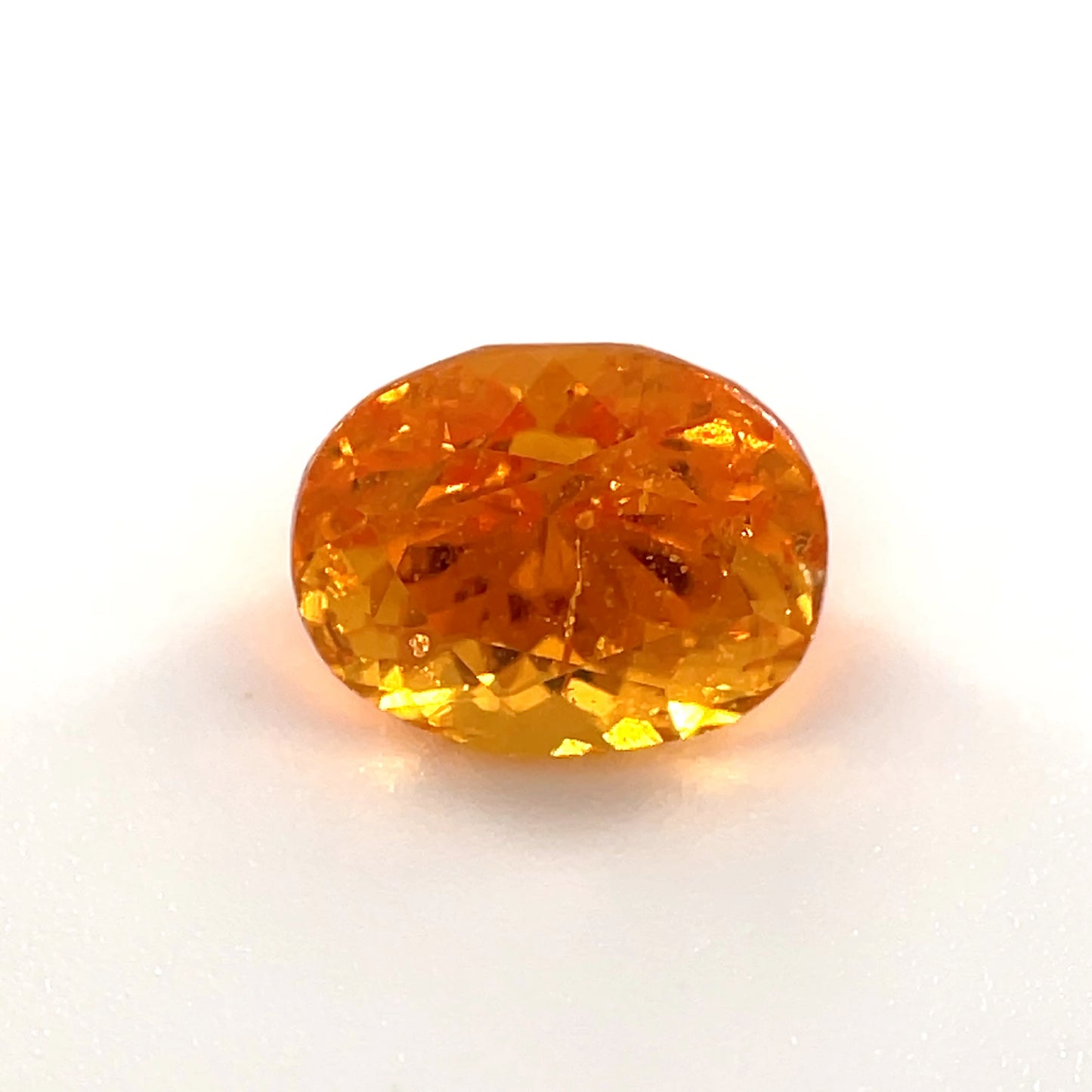 PG-299-22 Spessartite 6.1 x 7.8 MM Oval 2.24cts