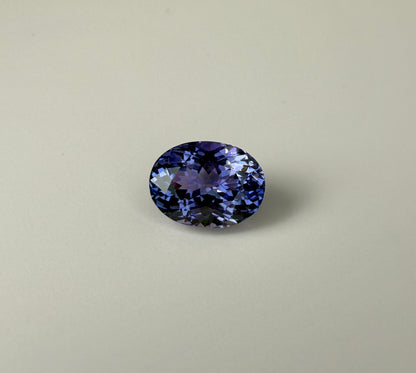 PG-30-23-8 Tanzanite 7.5 x 10.2 MM Oval 3.03cts