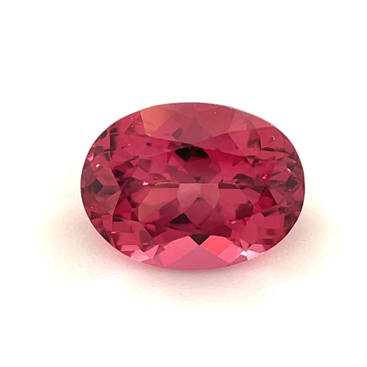 PG-301-3-1 Mahenge Spinel 5.1 x 6.9 MM Oval 1.02cts