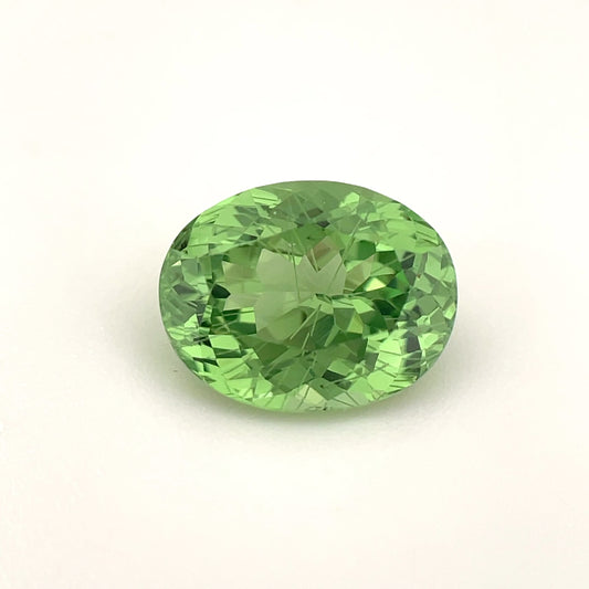 PG-301-64 Tsavorite 7.1 x 9.1 MM Oval 2.35cts