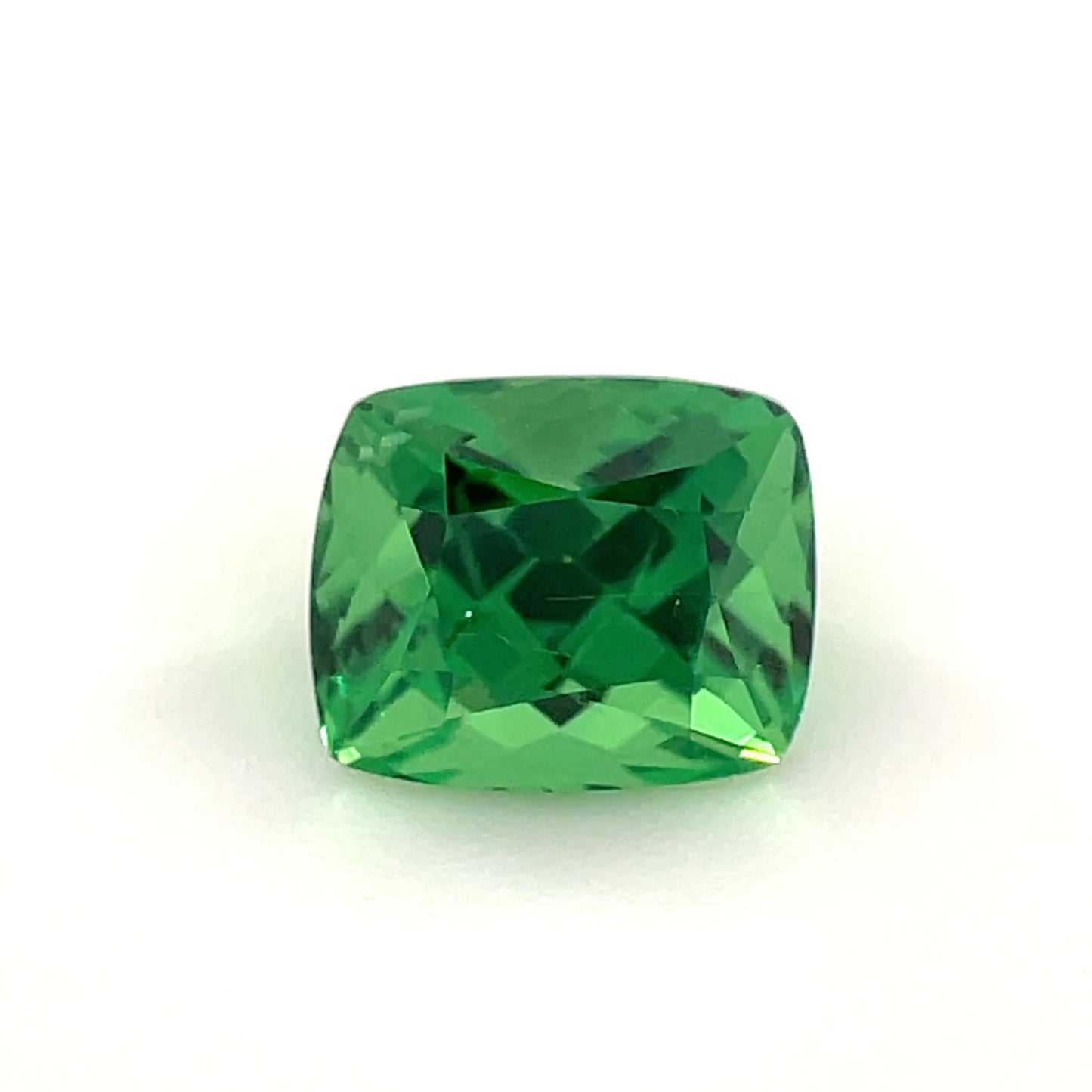 PG-302-73-1 Tsavorite 5.1 x 6.1 MM Cushion 1.14cts