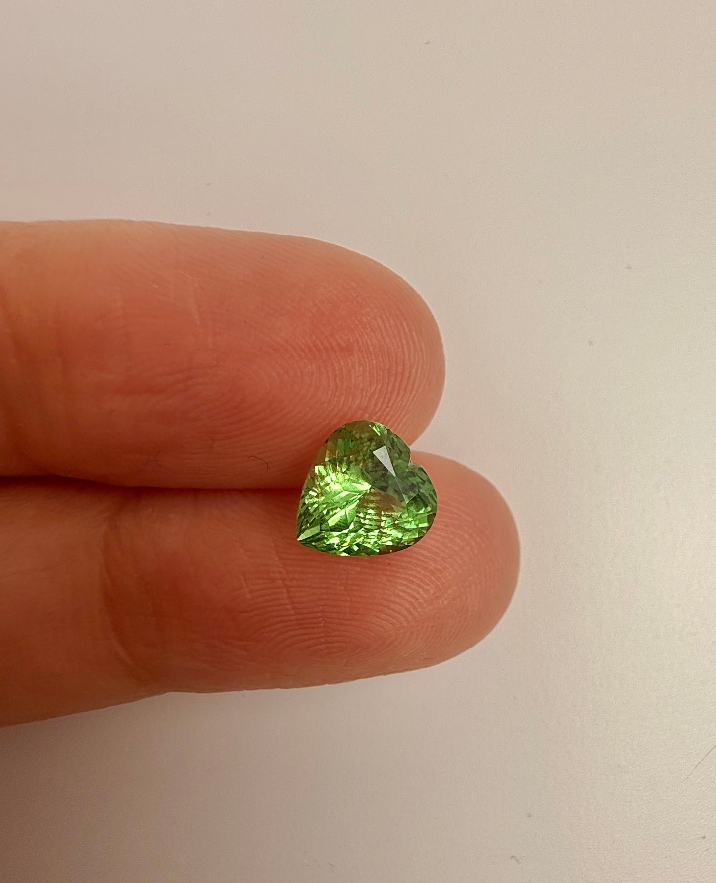PG-302-98-1 Tsavorite 7.5 MM Heart 1.64cts