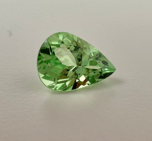 PG-305-11 Merelani Mint Garnet 6.2 x 8.1 MM Pear 1.28cts