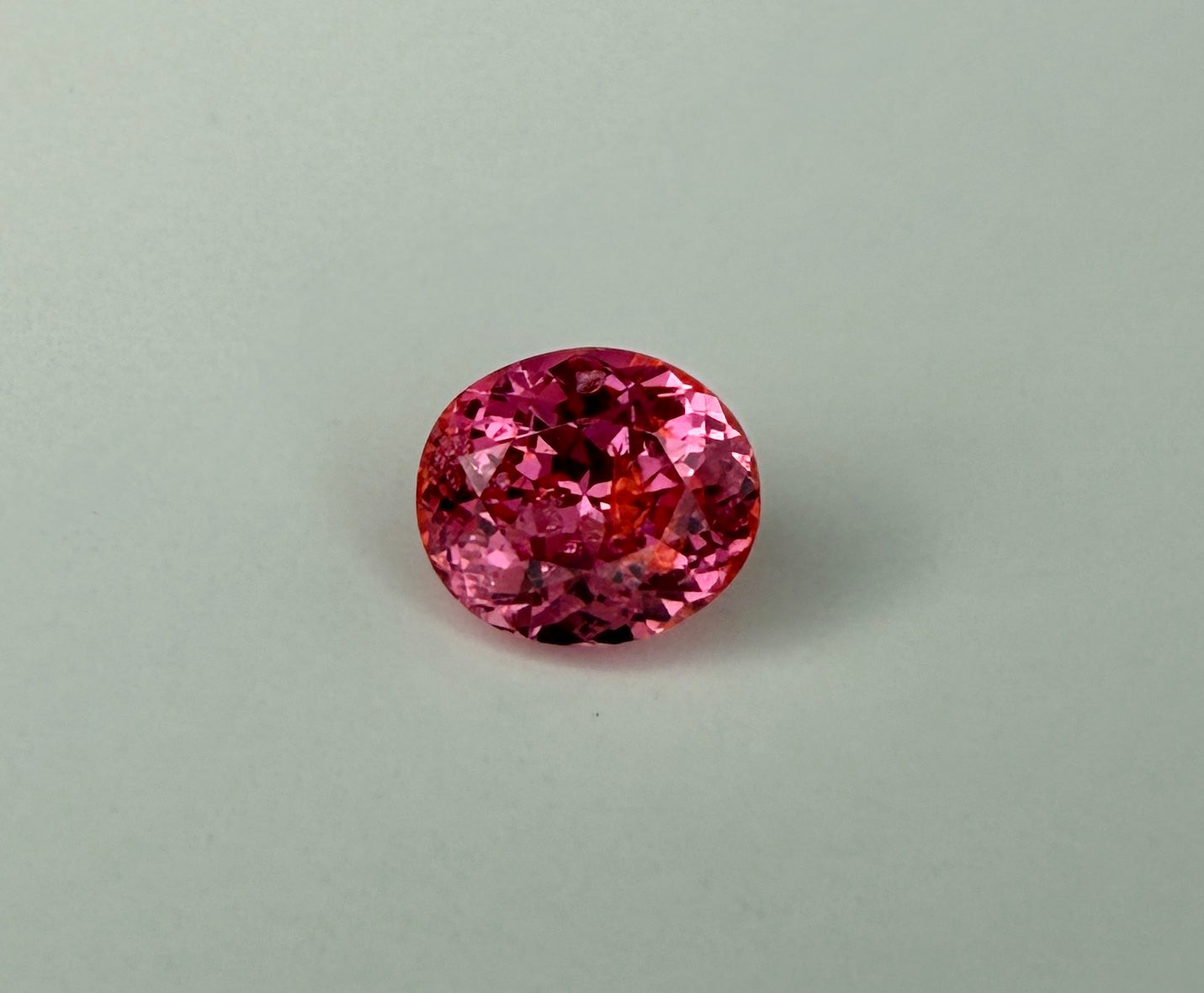 PG-309-2-1 Mahenge Spinel 5.5 x 6.4 MM Oval 1.0cts